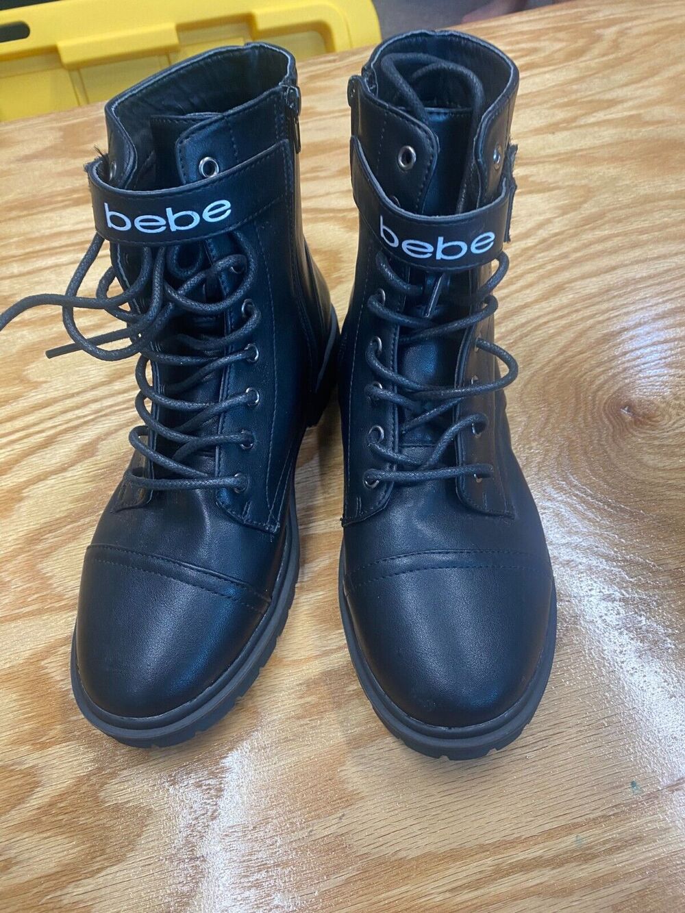 Bebe Dayani J Z19466-01 Women’s Black Lace Up Ankle Combat Boots Size 8.5 S14